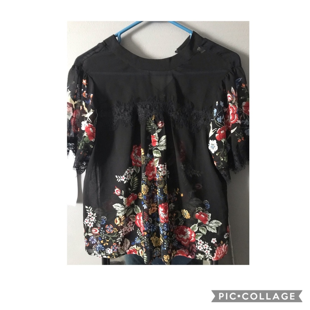 Floral lace blouse